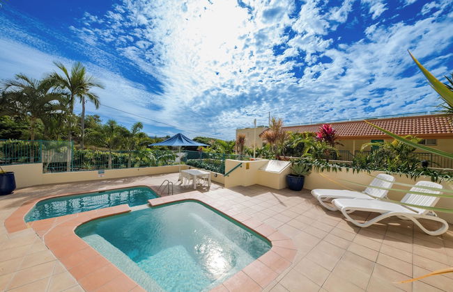 Shingley Beach Resort - Photo 13