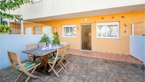 Amazing Home In Playa De Almazora - Foto 2