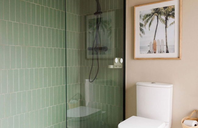 Stylish 4 Bed Home Close to Beach - Foto 23