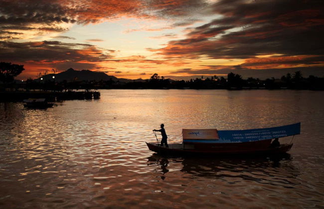 Balade en bateau à Langkawi au coucher de soleil - Photo 3
