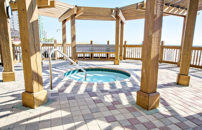 Pelican Beach Resort 501 - Photo 37