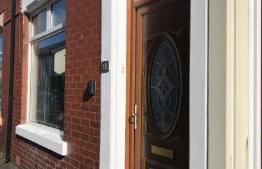 Bright Spacious 3-bed With Office & Patio, Preston - Foto 90