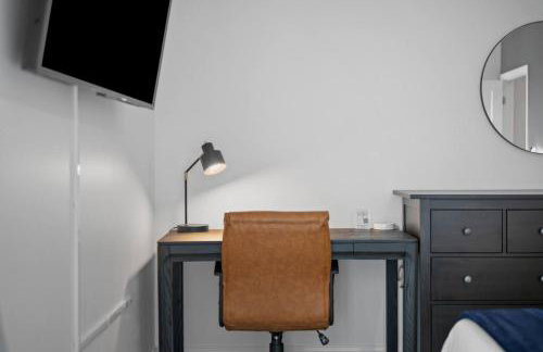 Stunning Penthouse Double King Suite on Butler Street with rooftop deck and free off street parking - Foto 51