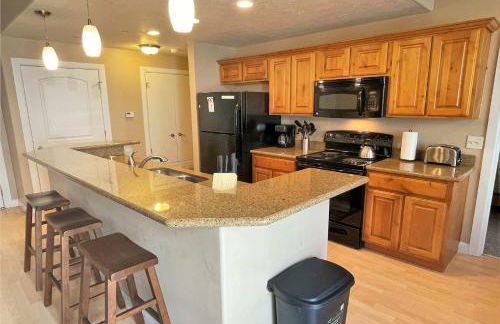 1-Bedroom Condo in the Heart of the City - Photo 10