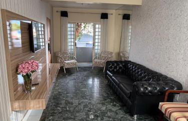 Apto amplo no Coração de Barreiras 3 Quartos 4 Banheiros Comporta até 7 hóspedes 157m2 - Photo 1