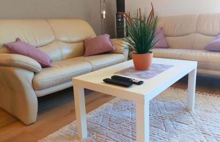 Ferienwohnung 3-4P l 2 SZ I Bad l Balkon l Bergblick l fußläufig zu Zeiss, Hensoldt - Foto 3