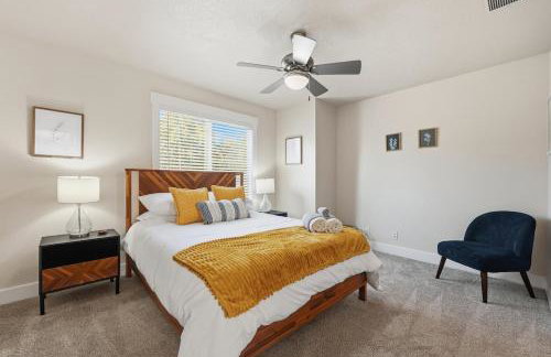 Cozy Boise Getaway walk to Stadium Fireplace Garage - Foto 21