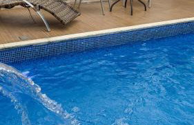 Casa na Praia, Piscina, Cascata, Churrasqueira, 2 Vaga carro, Redes de descanso - Foto 31