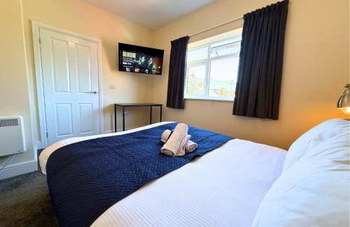 Pool Table 1-Bedroom House, near City Centre and Public Transport, Dog Friendly, Sleeps 5, Free Parking - Foto 15