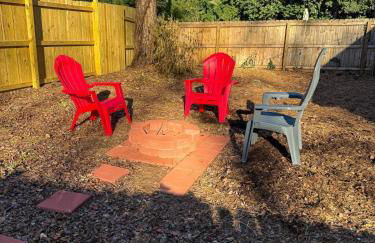 House with Firepit near Noda Plaza Midwood LightRail - Foto 10