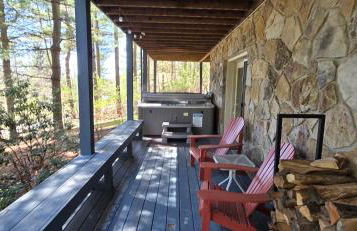 Tall Pines- 5-bedroom 3-bath with hot tub and more! - Foto 17