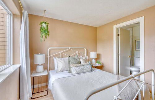 Stay Portland - Adorable Bright 1 Bed Near OHSU - Photo 19