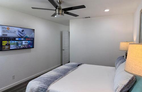 Arlington Entertainment District Home Purple Door - Foto 19