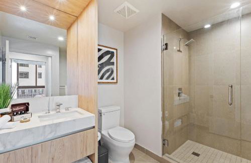 Stylish Apt with Rooftop Pool in Downtown Miami - Foto 26