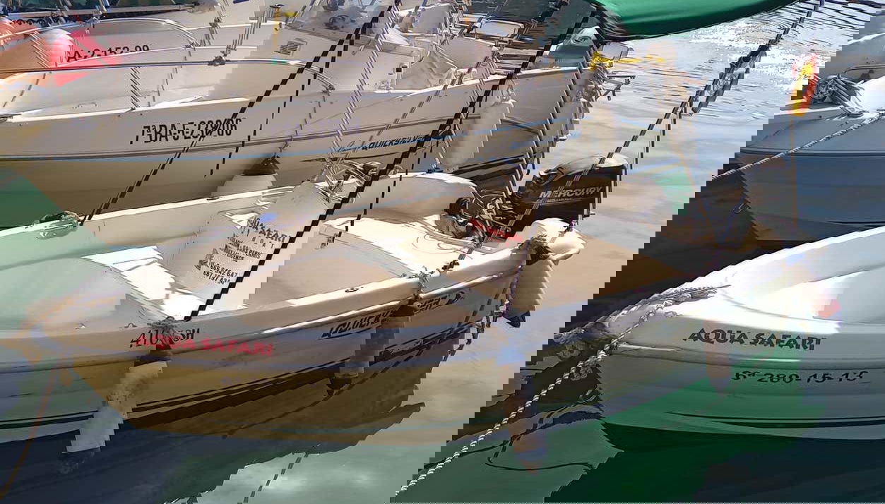 Embarcação para a atividade