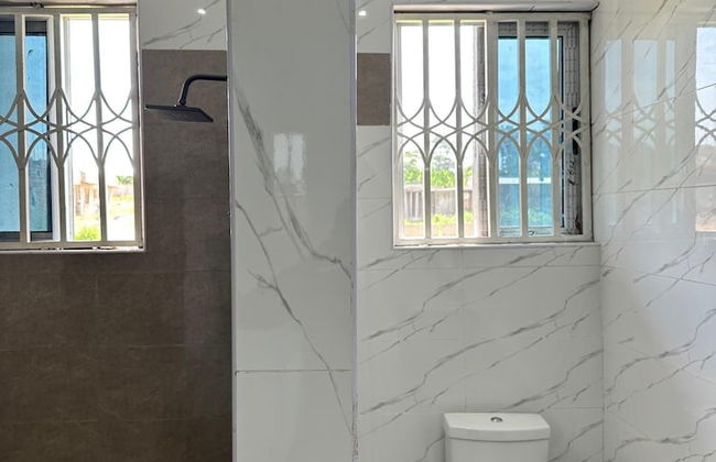 Nanani Luxury Villa - Kumasi - Foto 24