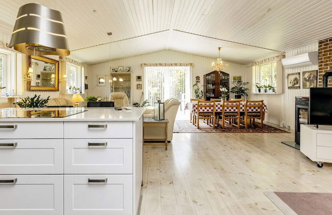 6 Person Holiday Home in Hals - Photo 4