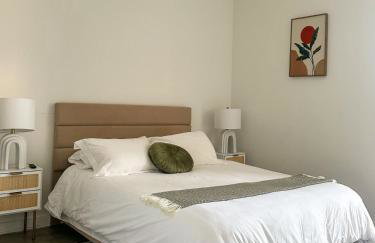 Elevated Elegance Luxe View Pool Free Parking - Foto 11