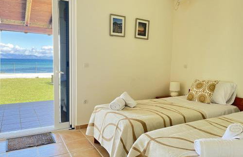 Beachfront Villa with Garden - Valentine Corfu - Foto 12