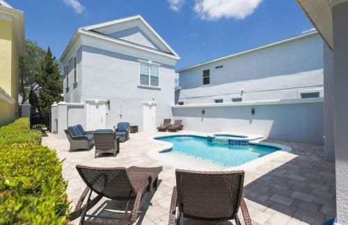 Luxurious Pool Home Overlooking Golf Course - Foto 37