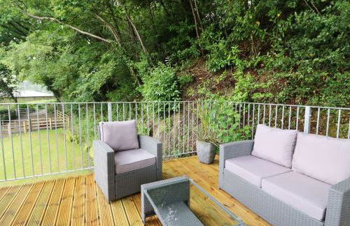 Loft Apartment - Photo 13