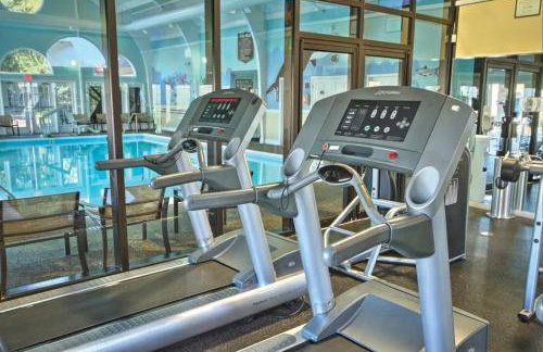 Charming 2BR Colonial Apartment with Resort Access - Foto 6