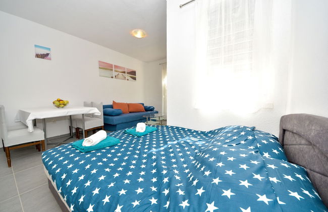 Apartmani Robi i Kristina - Photo 39