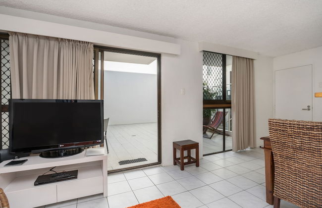 Bayview Beachfront Apartments, in town right on the beach - Foto 31