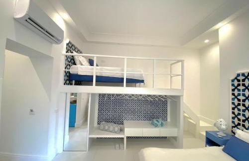 MARILISE - La maison blue private garden & terrace - Photo 12