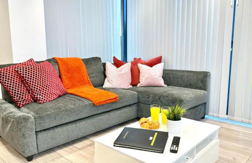 Evergreen Lodge - Two Bed Lux Flat - Parking, Garden, Patio, WIFI, Netflix - Close to Blenheim Palace & Oxford - F3 - Photo 27