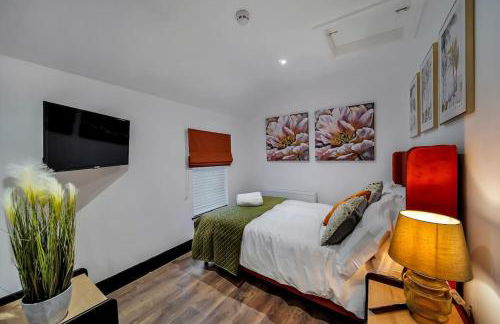 The Eden Loft: A Stylish Retreat - Foto 27