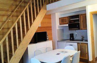 Résidence Lanslevillard Quartier Eglise - Le Flocon des Bois MAE-2503 - Foto 1