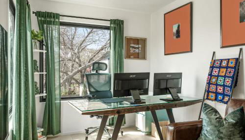 Central Austin Oasis with Pool - Sleeps 9 - Foto 4