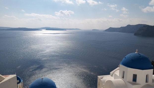 Escena panorámica de Oia - Tour privado - Foto 3