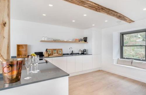 Beach Haven - Photo 6