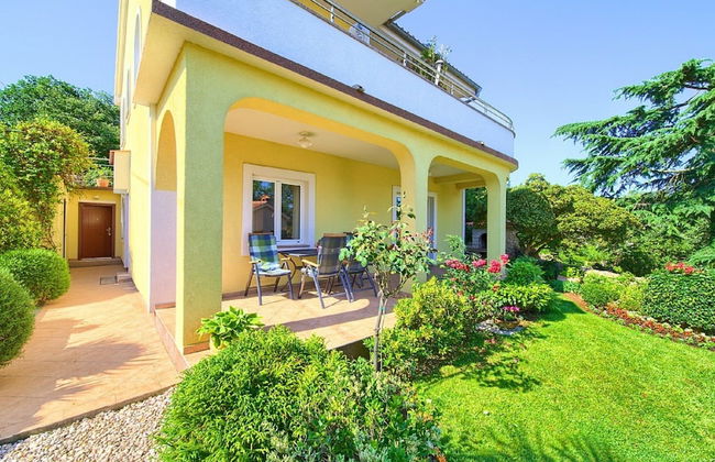 Pleasant Apartment in Vantacici Amid the Sea - Foto 1