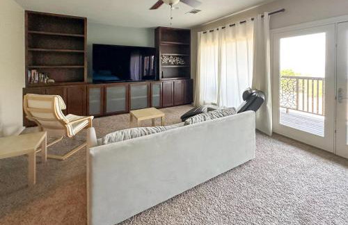 Luxurious Lakefront Estate: Spectacular Views, Expansive Grounds and Private Jetty - Foto 29