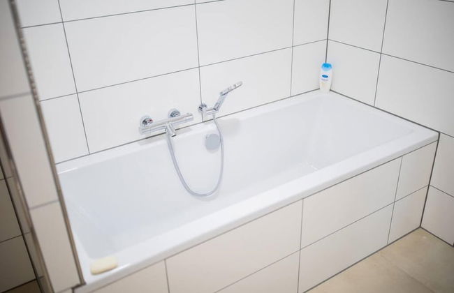 Serviced 3BR Apartment in Utrecht - Photo 76