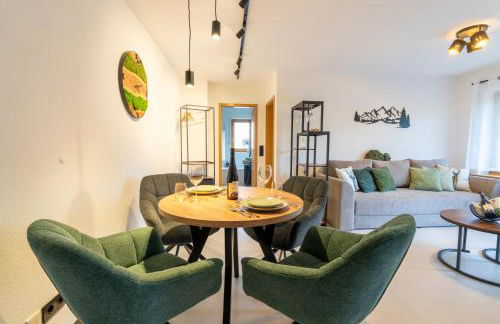 WälderNestchen - zentral - Natur pur - Tiefgarage - Balkon - modernes 2 Zimmer Appartement - Foto 6