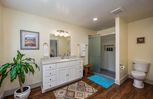 Harrisonburg Hidden Gem Across from JMU & Hotspots - Foto 28