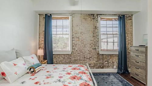 Historic District Apartment Quiet Street Central Location! - Foto 3