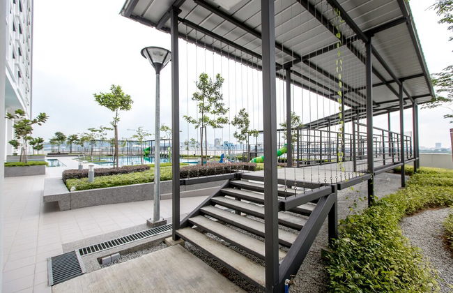 Rex Ollie The Edge Residence - Foto 46