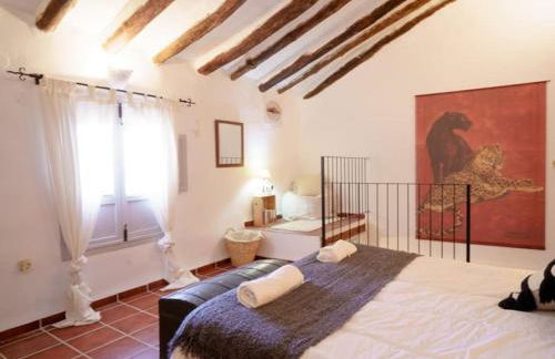 Casa rural con jacuzzi y chimenea en paraje único - La Casa del Pino - Foto 6