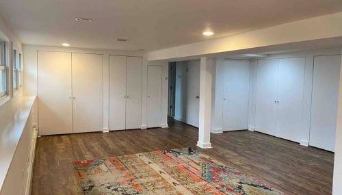 Renovated and Spacious Summer Home with Water View - Foto 3