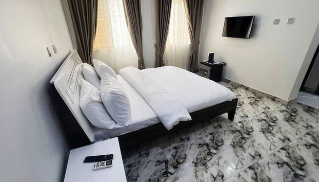 Ayinde homes - Foto 5, Habitación