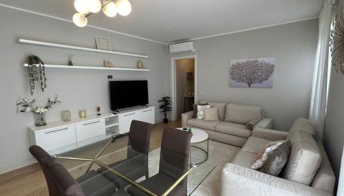 The Captain Apartments Marina next to Verbella Leonardo Academy MXP - Photo 5