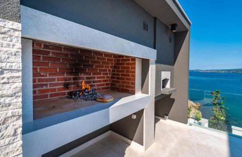 Luxury Villa Novita with Pool - Photo 55