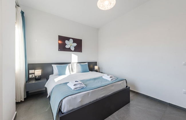 Expansive Apartment With Beach Access - Jasemin - Photo 31