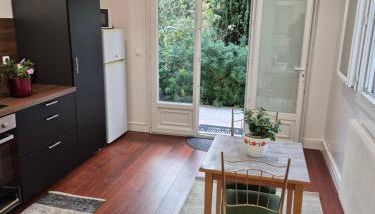 Superbe F2 rénové Terrasse fleurie - Foto 5