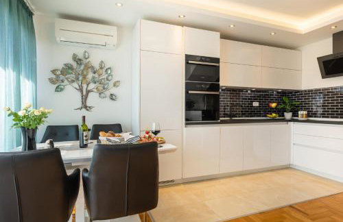 Apartment Tikvarin, Kaštel Kambelovac - Photo 32